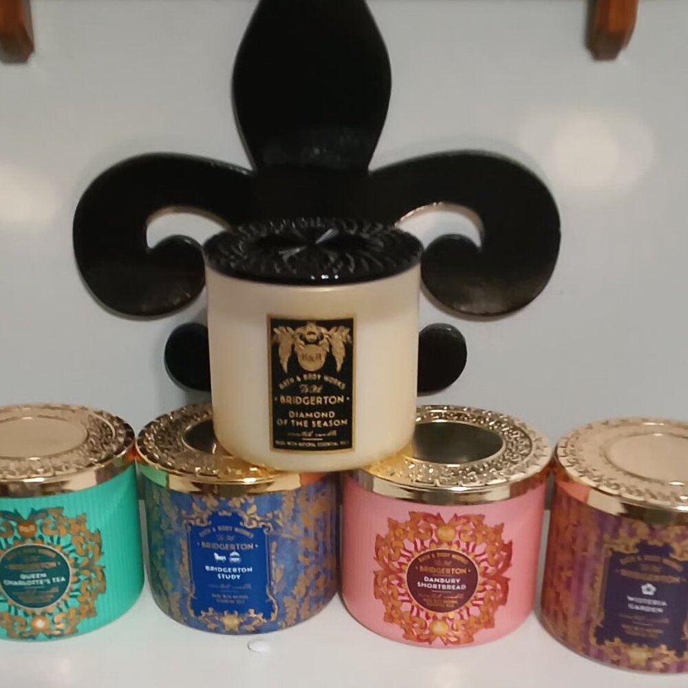 Bath and body Works BRIDGERTON Limited Collection. 3Wick Candles - Picture 1 of 12